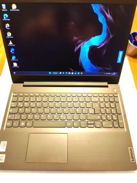 Lenovo V15 IML Windows